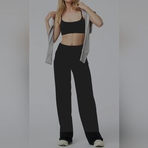 Vuori Elevation Trouser Size S.